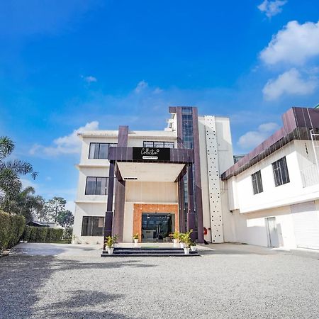 Hotel Collection O Golapar Haldwani Kāthgodām Exterior foto